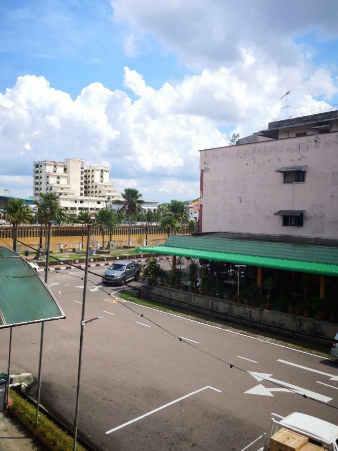 Hotel Seri Kota Satu كوتا تينجي المظهر الخارجي الصورة